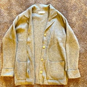 HOLT AND RENFREW M sweater